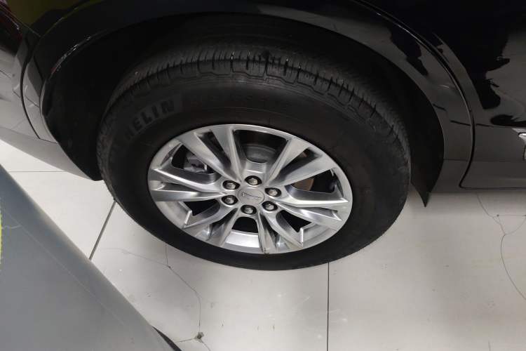 Used Cadillac XT5 2023 2.0T Two-Wheel-Drive Fashion Edition Exterior 8