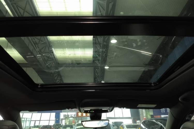 Used Cadillac XT5 2023 2.0T Four-Wheel Drive Prestige Version (Ultimate Edition) Headliner
