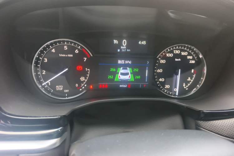 Used Cadillac XT5 2023 2.0T Two-Wheel-Drive Fashion Edition Instrument Cluster