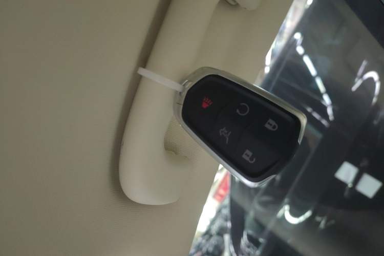 Used Cadillac XT5 2023 2.0T Two-Wheel-Drive Fashion Edition Interior 1