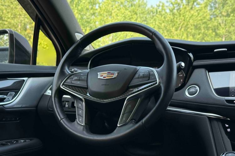 Used Cadillac XT5 2023 2.0T Four-Wheel Drive Prestige Version (Ultimate Edition) Interior 12