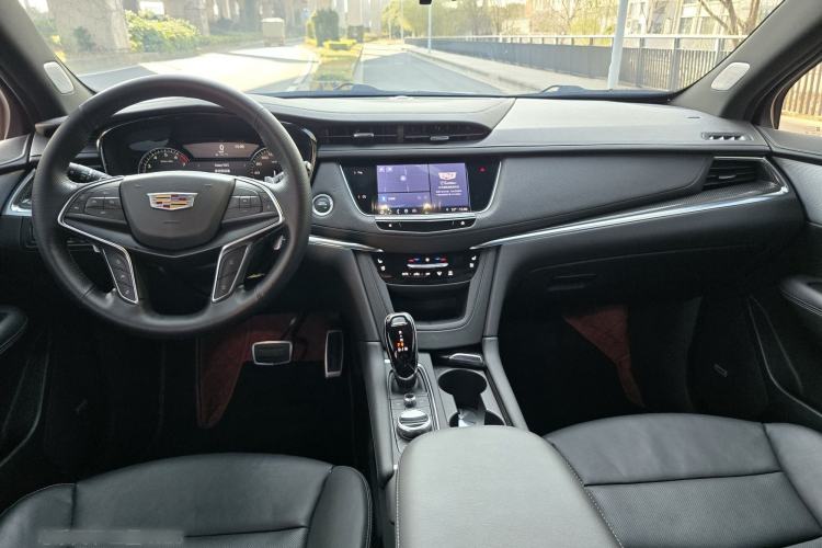 Used Cadillac XT5 2023 2.0T Four-Wheel Drive Prestige Version (Ultimate Edition) Interior 4