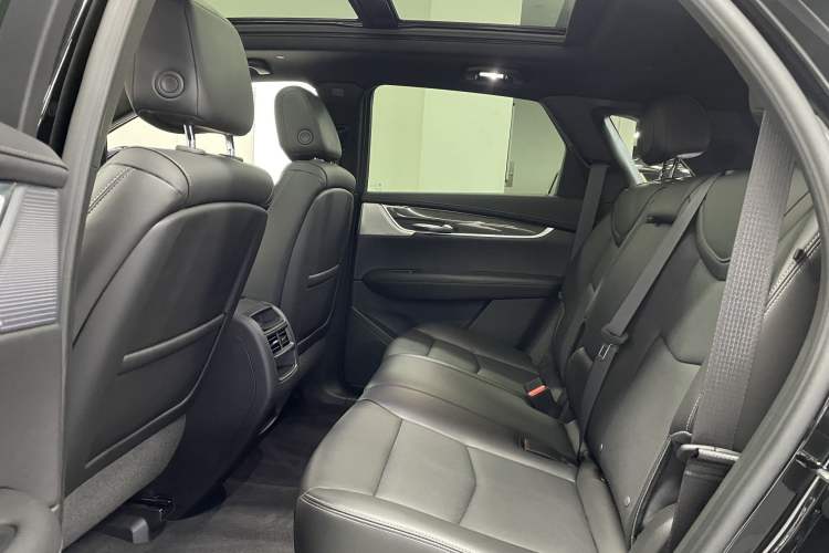 Used Cadillac XT5 2023 2.0T Four-Wheel Drive Prestige Version (Ultimate Edition) Interior 7