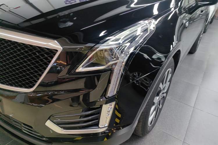 Used Cadillac XT5 2023 2.0T Four-Wheel Drive Prestige Version (Ultimate Edition) Left Front Headlight
