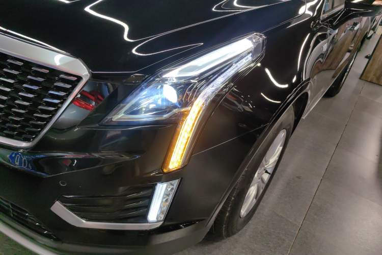 Used Cadillac XT5 2023 2.0T Two-Wheel-Drive Fashion Edition Left Front Headlight