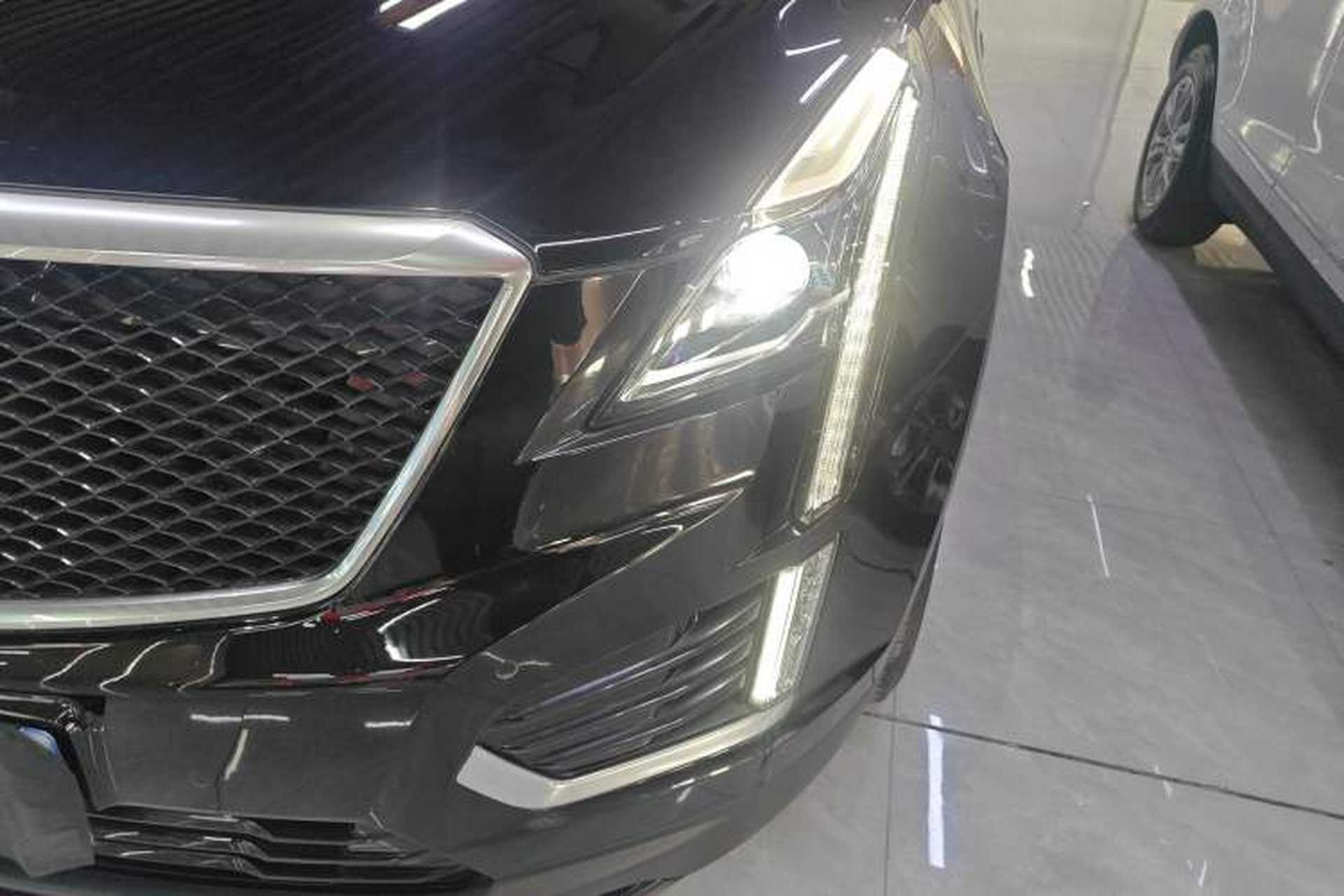 Used Cadillac XT5 2023 2.0T Four-Wheel Drive Prestige Version (Ultimate Edition) Left Front Headlight