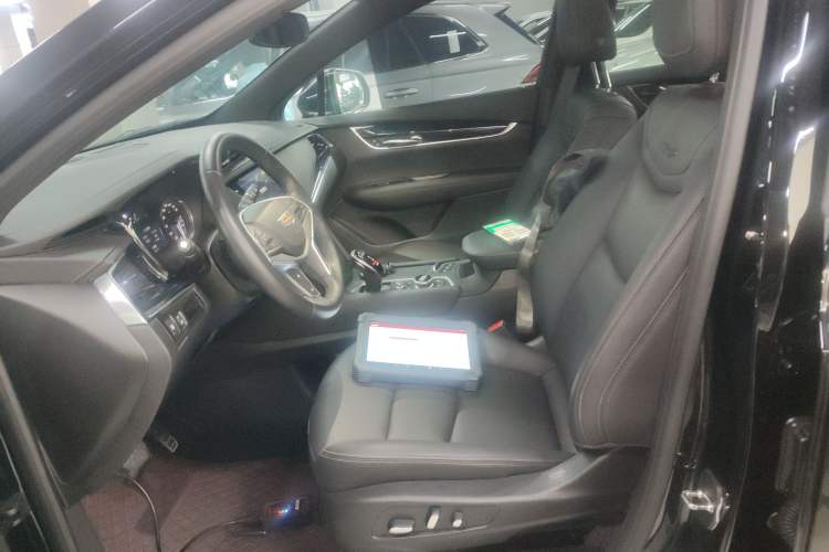 Used Cadillac XT5 2023 2.0T Two-Wheel-Drive Fashion Edition Left Front Seat