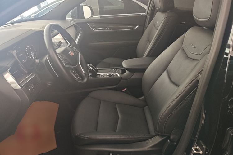 Used Cadillac XT5 2023 2.0T Four-Wheel Drive Prestige Version (Ultimate Edition) Left Front Seat