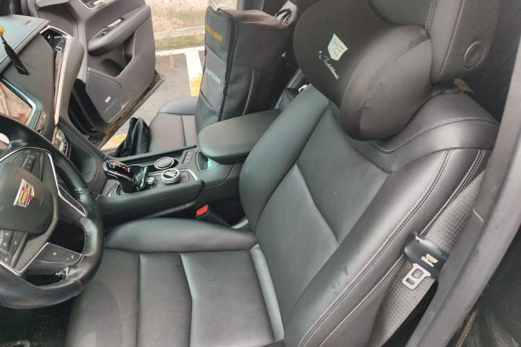 Used Cadillac XT5 2023 2.0T Two-Wheel-Drive Fashion Edition Left Front Seat