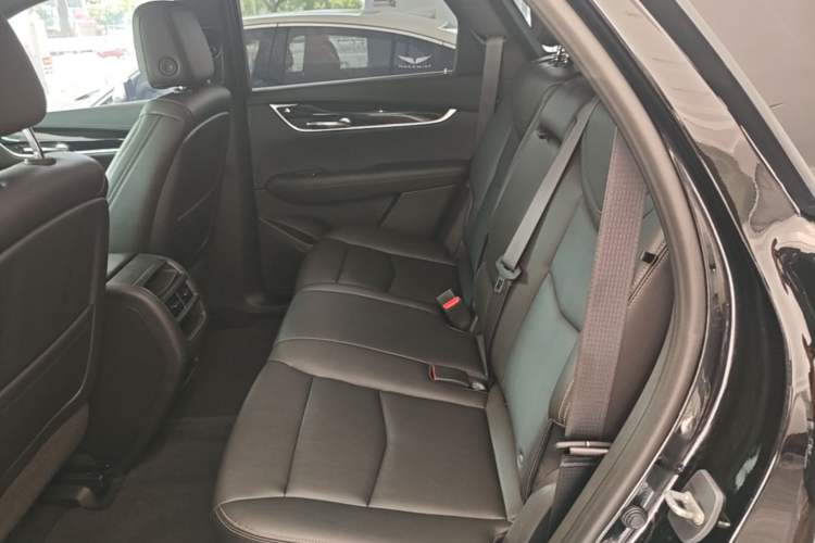 Used Cadillac XT5 2023 2.0T Two-Wheel-Drive Fashion Edition Left Rear Seat