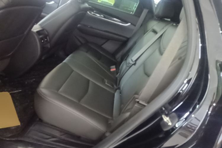 Used Cadillac XT5 2023 2.0T Two-Wheel-Drive Fashion Edition Left Rear Seat