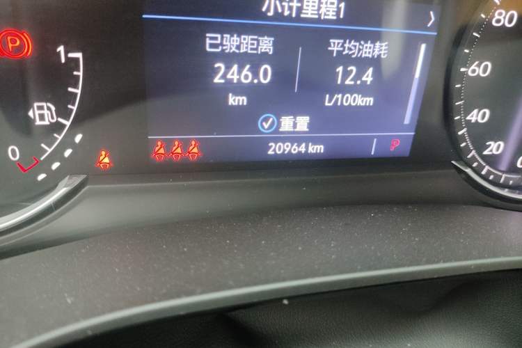 Used Cadillac XT5 2023 2.0T Two-Wheel-Drive Fashion Edition Odometer Close Up
