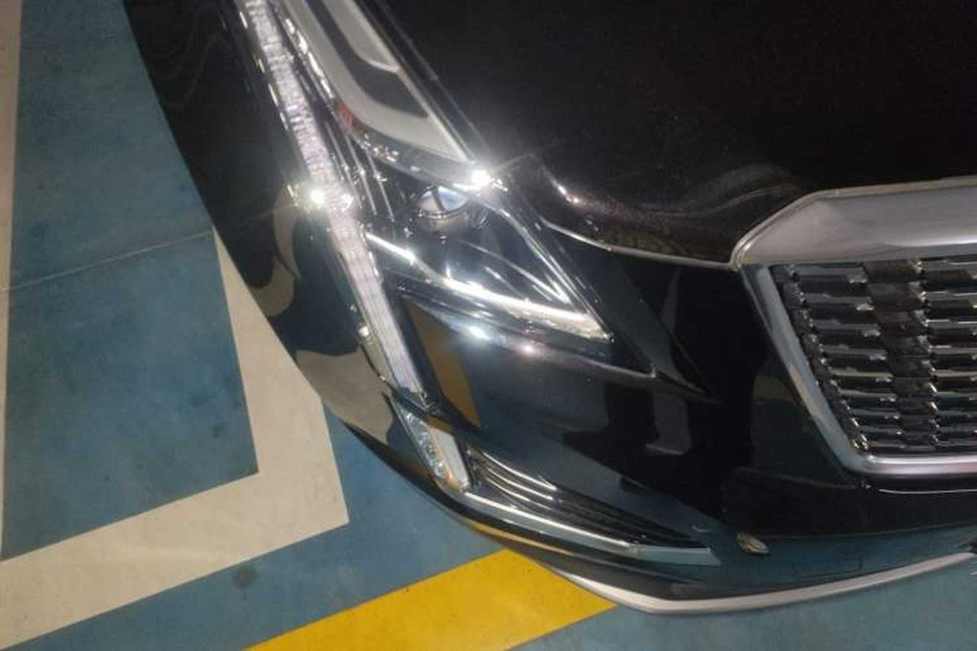 Used Cadillac XT5 2023 2.0T Two-Wheel-Drive Fashion Edition Right Front Headlight
