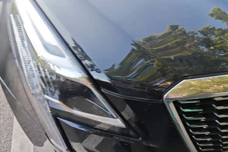 Used Cadillac XT5 2023 2.0T Two-Wheel-Drive Fashion Edition Right Front Headlight