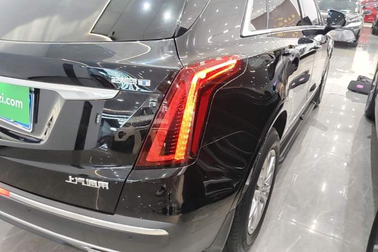 Used Cadillac XT5 2023 2.0T Two-Wheel-Drive Fashion Edition Right Rear Taillight