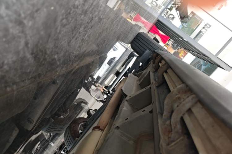 Used Cadillac XT5 2023 2.0T Two-Wheel-Drive Fashion Edition Right Side Sill