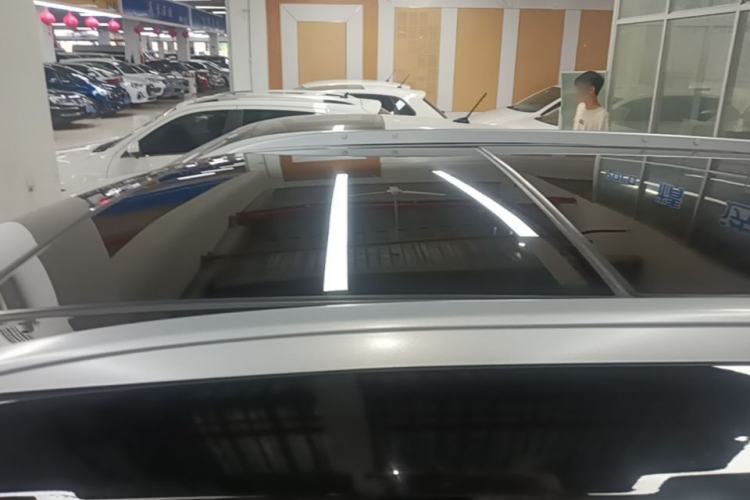 Used Cadillac XT5 2023 2.0T Two-Wheel-Drive Fashion Edition Roof