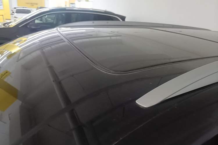 Used Cadillac XT5 2023 2.0T Two-Wheel-Drive Fashion Edition Roof
