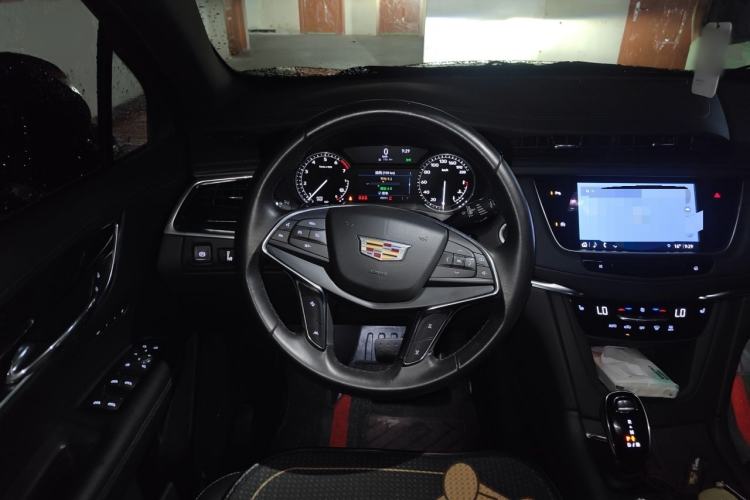 Used Cadillac XT5 2023 2.0T Two-Wheel-Drive Fashion Edition Steering Wheel