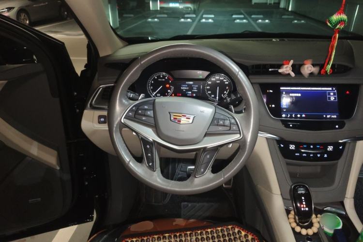 Used Cadillac XT5 2023 2.0T Four-Wheel Drive Prestige Version (Ultimate Edition) Steering Wheel