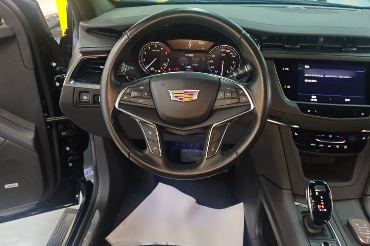 Used Cadillac XT5 2023 2.0T Two-Wheel-Drive Fashion Edition Steering Wheel