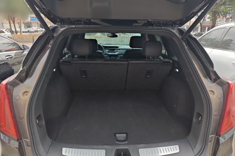 Used Cadillac XT5 2023 2.0T Two-Wheel-Drive Fashion Edition Trunk