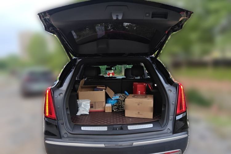 Used Cadillac XT5 2023 2.0T Two-Wheel-Drive Fashion Edition Trunk
