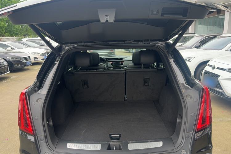 Used Cadillac XT5 2023 2.0T Two-Wheel-Drive Fashion Edition Trunk