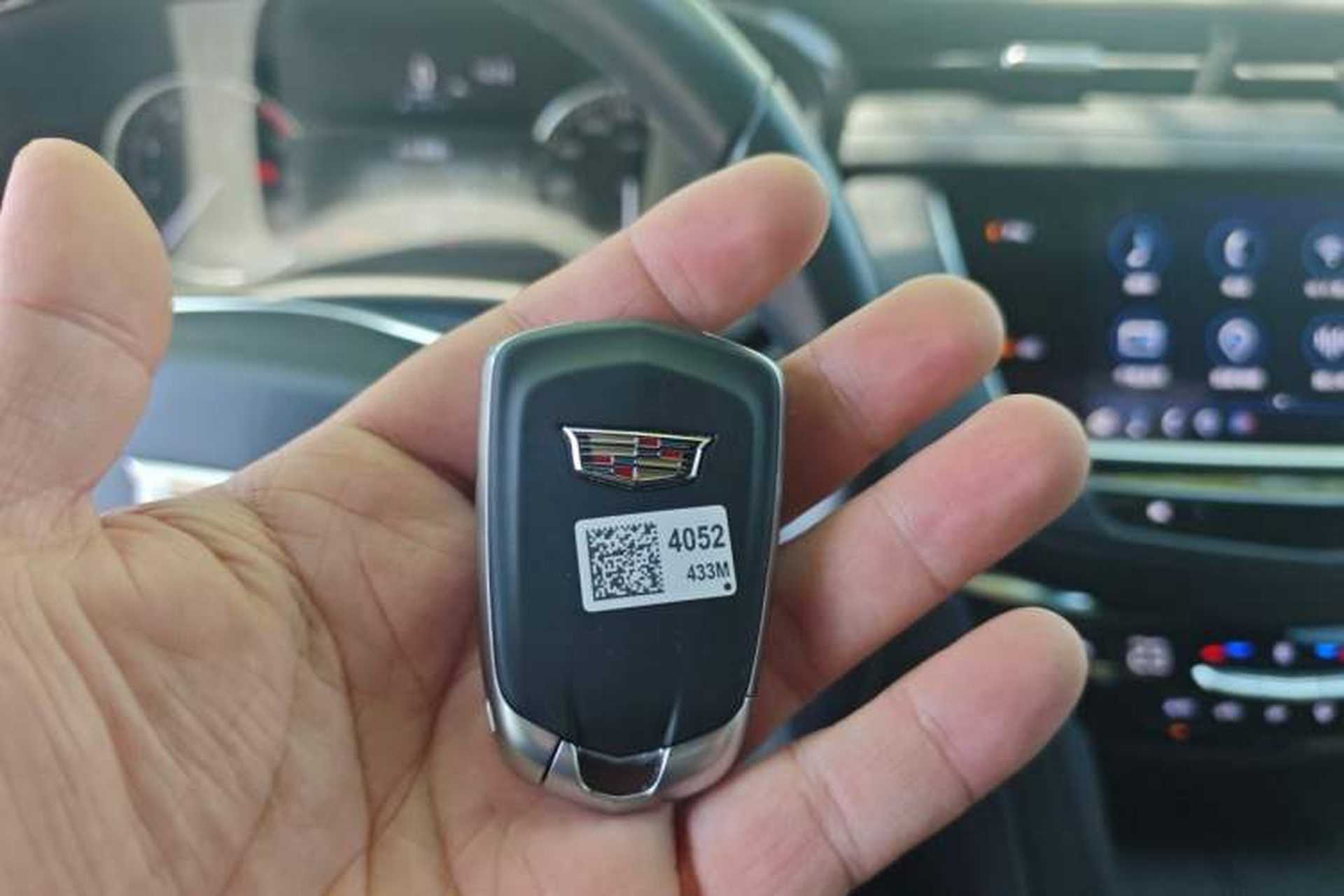 Used Cadillac XT5 2023 2.0T Two-Wheel-Drive Fashion Edition Vehicle Key