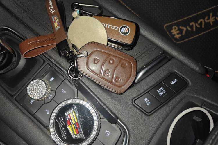Used Cadillac XT5 2023 2.0T Two-Wheel-Drive Fashion Edition Vehicle Key