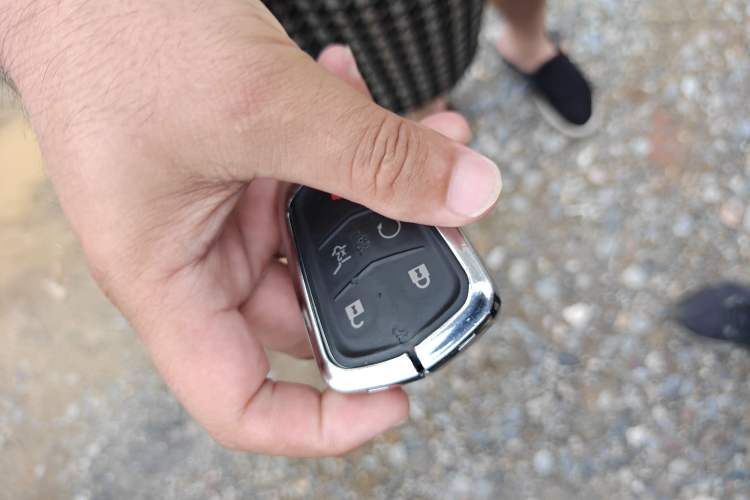 Used Cadillac XT5 2023 2.0T Two-Wheel-Drive Fashion Edition Vehicle Key