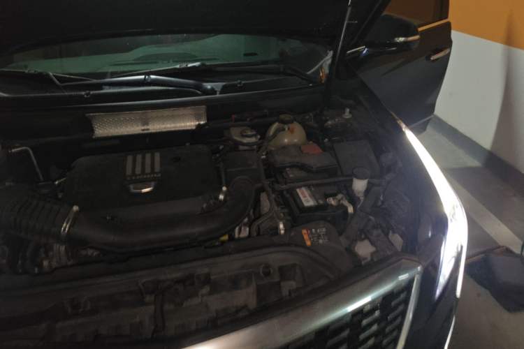 Used Cadillac XT5 2023 2.0T Two-Wheel-Drive Fashion Edition Engine Bay Left