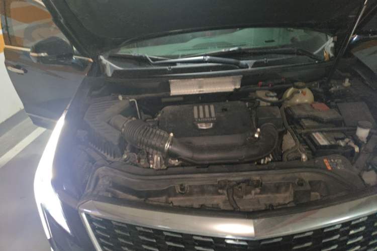 Used Cadillac XT5 2023 2.0T Two-Wheel-Drive Fashion Edition Engine Bay Right