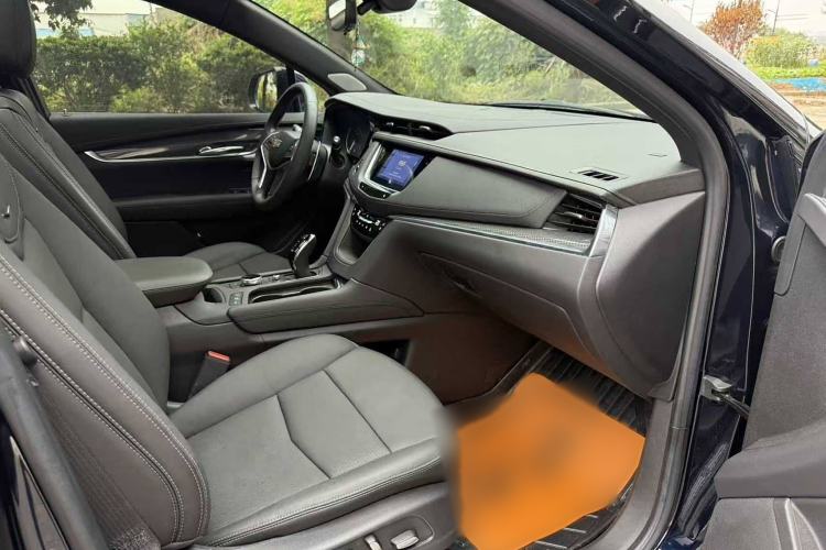 Used Cadillac XT5 2023 2.0T Four-Wheel Drive Prestige Version (Ultimate Edition) Interior 11