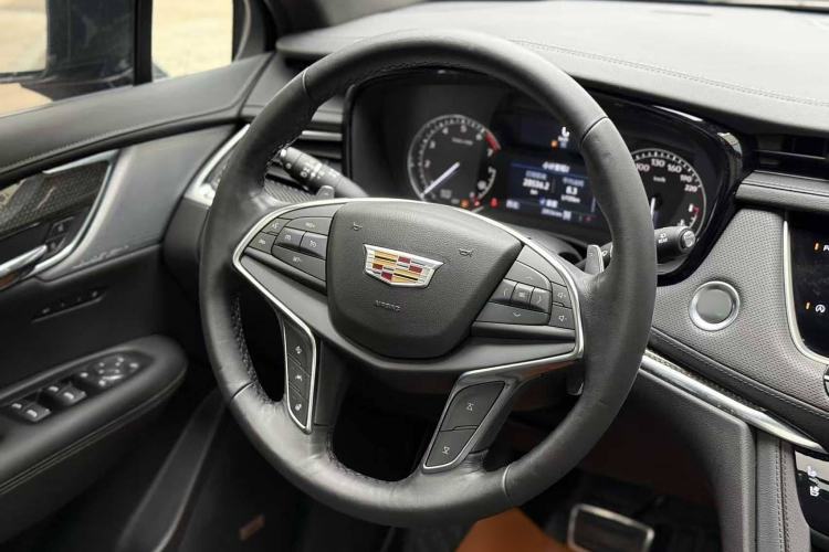 Used Cadillac XT5 2023 2.0T Four-Wheel Drive Prestige Version (Ultimate Edition) Interior 12