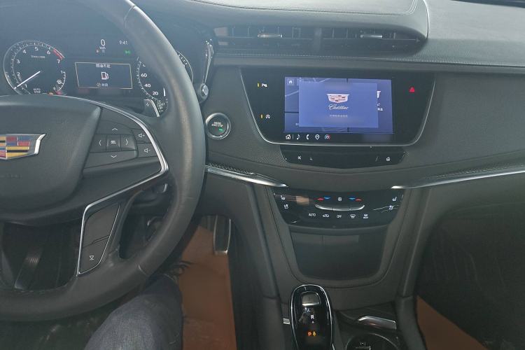 Used Cadillac XT5 2023 2.0T Four-Wheel Drive Prestige Version (Ultimate Edition) Interior 2