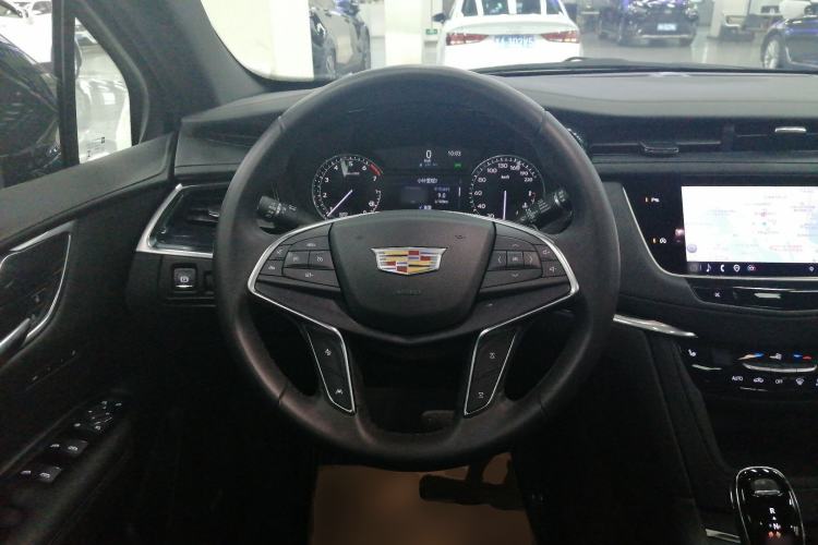 Used Cadillac XT5 2023 2.0T Two-Wheel-Drive Fashion Edition Steering Wheel
