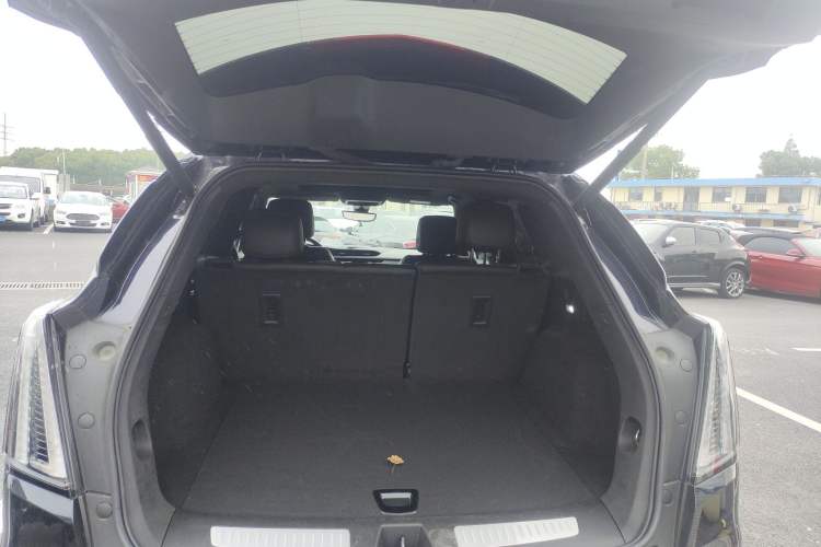 Used Cadillac XT5 2023 2.0T Four-Wheel Drive Prestige Version (Ultimate Edition) Trunk