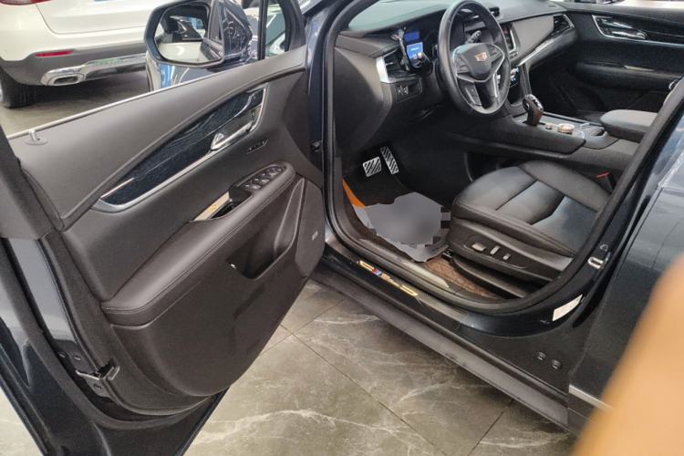 Used Cadillac XT5 2023 2.0T Two-Wheel-Drive Fashion Edition Driver Seat