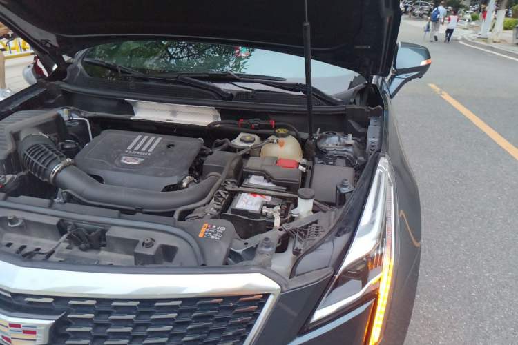 Used Cadillac XT5 2023 2.0T Two-Wheel-Drive Fashion Edition Engine Bay Left