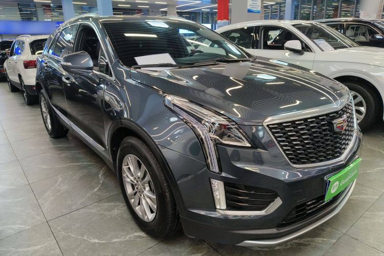 Used Cadillac XT5 2023 2.0T Two-Wheel-Drive Fashion Edition Front Right 45 Deg
