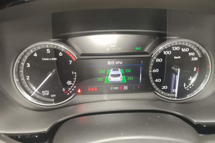 Used Cadillac XT5 2023 2.0T Four-Wheel Drive Prestige Version (Ultimate Edition) Instrument Cluster