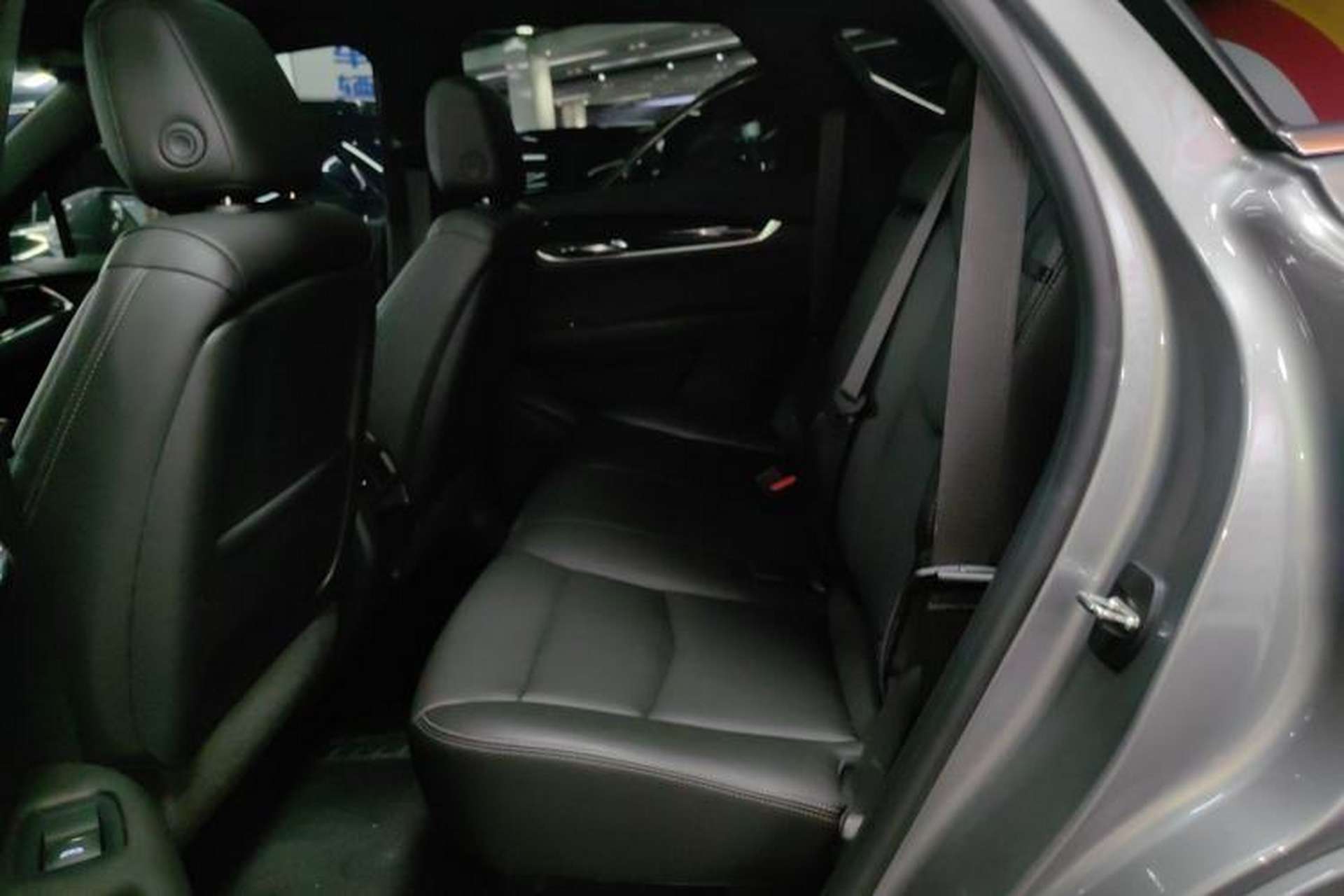 Used Cadillac XT5 2023 2.0T Two-Wheel-Drive Fashion Edition Interior 4