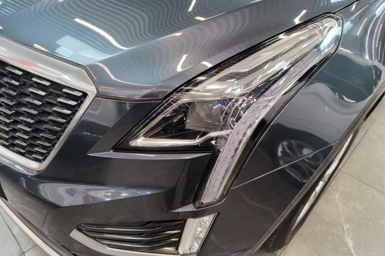 Used Cadillac XT5 2023 2.0T Two-Wheel-Drive Fashion Edition Left Front Headlight