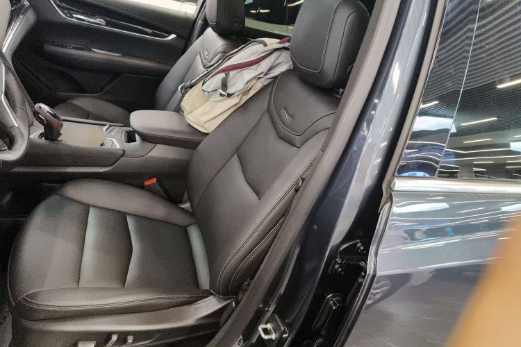 Used Cadillac XT5 2023 2.0T Two-Wheel-Drive Fashion Edition Left Front Seat