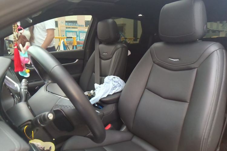 Used Cadillac XT5 2023 2.0T Two-Wheel-Drive Fashion Edition Left Front Seat