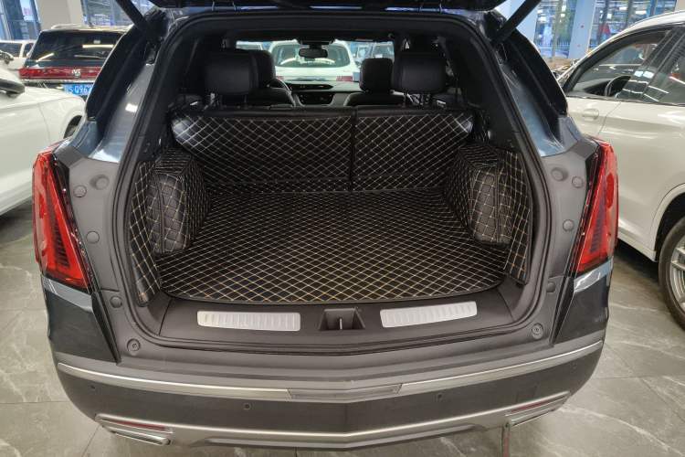 Used Cadillac XT5 2023 2.0T Two-Wheel-Drive Fashion Edition Trunk