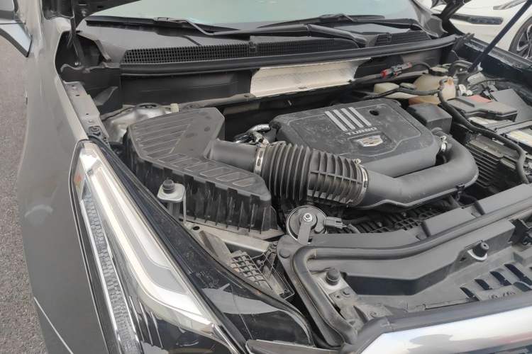 Used Cadillac XT5 2023 2.0T Two-Wheel-Drive Fashion Edition Engine Bay Right