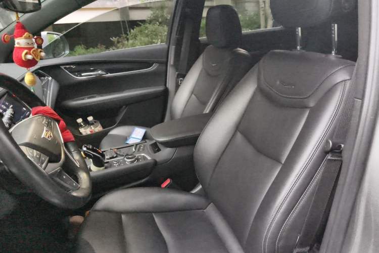 Used Cadillac XT5 2023 2.0T Two-Wheel-Drive Fashion Edition Left Front Seat