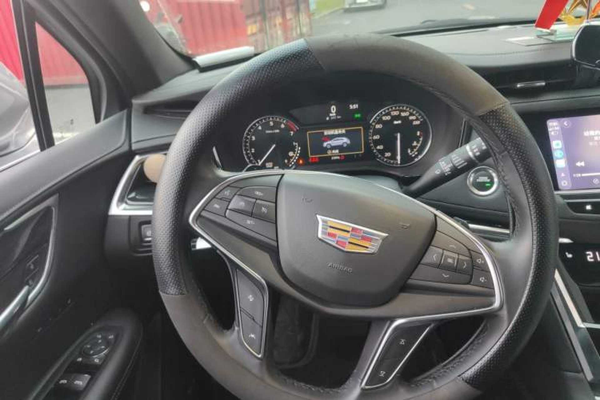 Used Cadillac XT5 2023 2.0T Two-Wheel-Drive Fashion Edition Steering Wheel